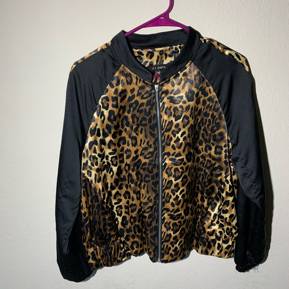 Bomber jacket
